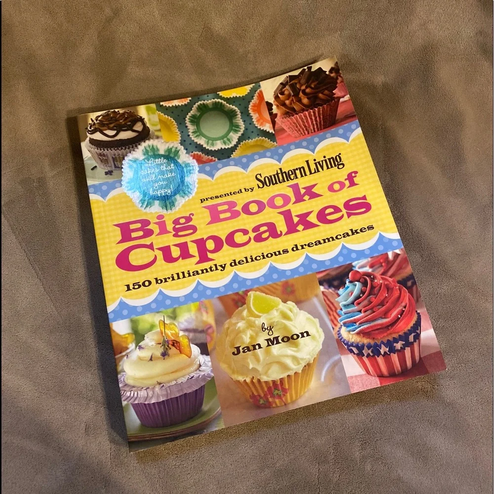 Big Book of Cupcakes by Southern Living